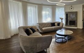 10 dormitorio casa de pueblo 400 m² en Sigulda, Letonia. 790 000 €