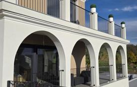 3 dormitorio casa de pueblo 384 m² en Buje, Croacia. 1 750 000 €