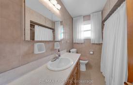 6 dormitorio casa de pueblo en North York, Canadá. C$2 065 000