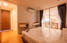 3-dormitorio apartamentos en condominio en Watthana, Tailandia. 366 000 €