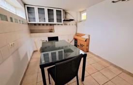 4 dormitorio piso 145 m² en Rijeka, Croacia. 175 000 €