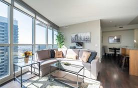 5 dormitorio piso en North York, Canadá. C$922 000