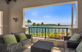 Piso – Fisher Island Drive, Miami Beach, Florida,  Estados Unidos. $2 150 000