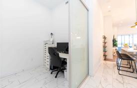 5 dormitorio piso en Etobicoke, Canadá. C$1 165 000