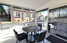 2 dormitorio piso 52 m² en Opatija, Croacia. 275 000 €