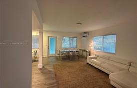 2-dormitorio apartamentos en condominio 81 m² en Hallandale Beach, Estados Unidos. $295 000