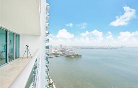 3 dormitorio piso 198 m² en Miami, Estados Unidos. $1 790 000