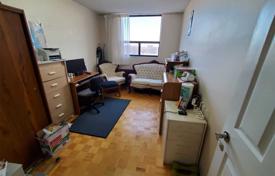 3 dormitorio piso en Scarborough, Canadá. C$866 000
