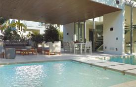4 dormitorio casa de pueblo 337 m² en Miami, Estados Unidos. $6 250 000
