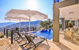 6 dormitorio villa 260 m² en Kalkan, Turquía. $1 318 000