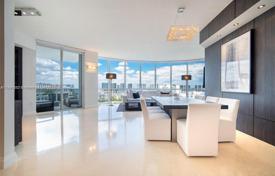 Condominio – Collins Avenue, Miami, Florida,  Estados Unidos. $2 890 000