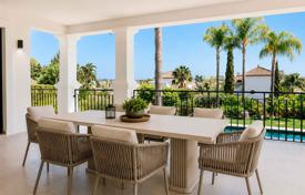 6 dormitorio villa 399 m² en Estepona, España. 3 700 000 €