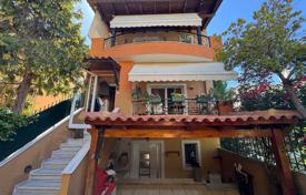 4 dormitorio adosado 170 m² en Atenas, Grecia. 350 000 €