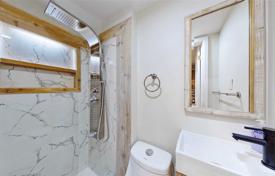 12 dormitorio casa de pueblo en Scarborough, Canadá. C$1 972 000