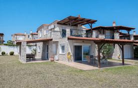 3 dormitorio casa de pueblo 105 m² en Nea Moudania, Grecia. 560 000 €