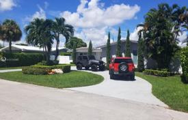Villa – North Miami, Florida, Estados Unidos. $890 000