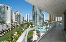 Piso – Collins Avenue, Miami, Florida,  Estados Unidos. $819 000