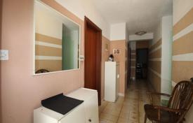 Casa de pueblo – Podstrana, Split-Dalmatia County, Croacia. 420 000 €