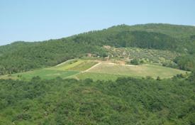 Cortijo en Rufina, Italia. 1 500 000 €