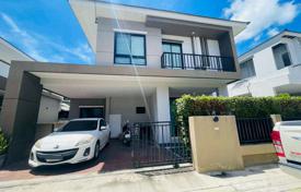 4 dormitorio villa 250 m² en Pattaya, Tailandia. $176 000