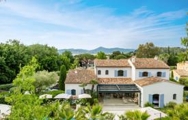6 dormitorio villa en Saint-Tropez, Francia. 40 000 €  por semana