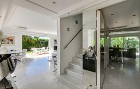 6 dormitorio villa 180 m² en Cap d'Antibes, Francia. Price on request