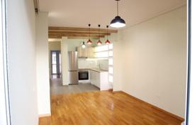 4 dormitorio piso 90 m² en Atenas, Grecia. 250 000 €