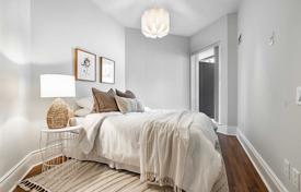 1 dormitorio piso en Old Toronto, Canadá. C$824 000