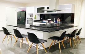 4 dormitorio villa 226 m² en South Kuta, Indonesia. $246 000