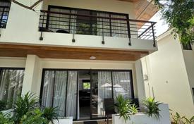 3 dormitorio adosado 220 m² en Choengmon Beach, Tailandia. $332 000