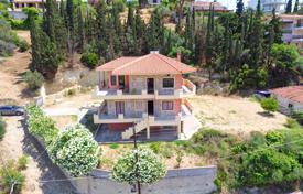 6 dormitorio casa de pueblo 215 m² en Xilokastro, Grecia. 485 000 €