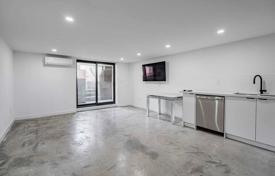 8 dormitorio casa de pueblo en York, Canadá. C$1 922 000