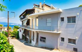 4 dormitorio adosado 180 m² en Peloponeso, Grecia. 280 000 €