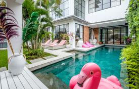 4 dormitorio villa 250 m² en Tibubeneng, Indonesia. $600 000