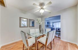 11 dormitorio casa de pueblo en Scarborough, Canadá. C$2 264 000