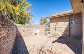 8 dormitorio casa de pueblo en Scarborough, Canadá. C$1 928 000
