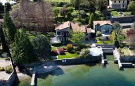 Villa – Oliveto Lario, Lecco, Lombardía,  Italia. 5 000 000 €