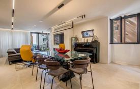 3 dormitorio piso 102 m² en Tel Aviv, Israel. $2 110 000