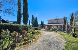 Cortijo 517 m² en Volterra, Italia. 1 550 000 €