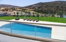 7 dormitorio chalet 1350 m² en Pyrgos, Chipre. 10 500 000 €