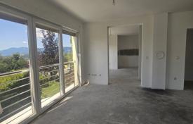 4 dormitorio piso 92 m² en Primorje-Gorski Kotar County, Croacia. 205 000 €
