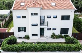 6 dormitorio casa de pueblo 373 m² en Murine, Croacia. 799 000 €