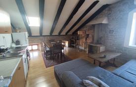 5 dormitorio piso 115 m² en Pula, Croacia. 220 000 €
