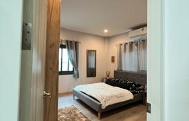 4 dormitorio villa 175 m² en Pattaya, Tailandia. $268 000