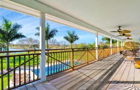 Casa de pueblo – Stuart, Florida, Estados Unidos. $1 999 000