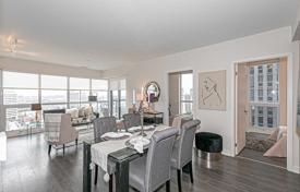 3 dormitorio piso en North York, Canadá. C$919 000