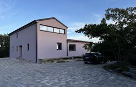 7 dormitorio casa de pueblo 303 m² en Gračišće, Croacia. 1 260 000 €