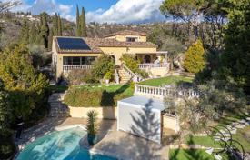 10 dormitorio villa en Fayence, Francia. 2 350 000 €