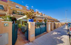 4 dormitorio villa 90 m² en Orihuela Costa, España. 225 000 €