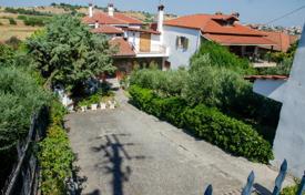 4 dormitorio casa de pueblo 252 m² en Tesalónica, Grecia. 400 000 €